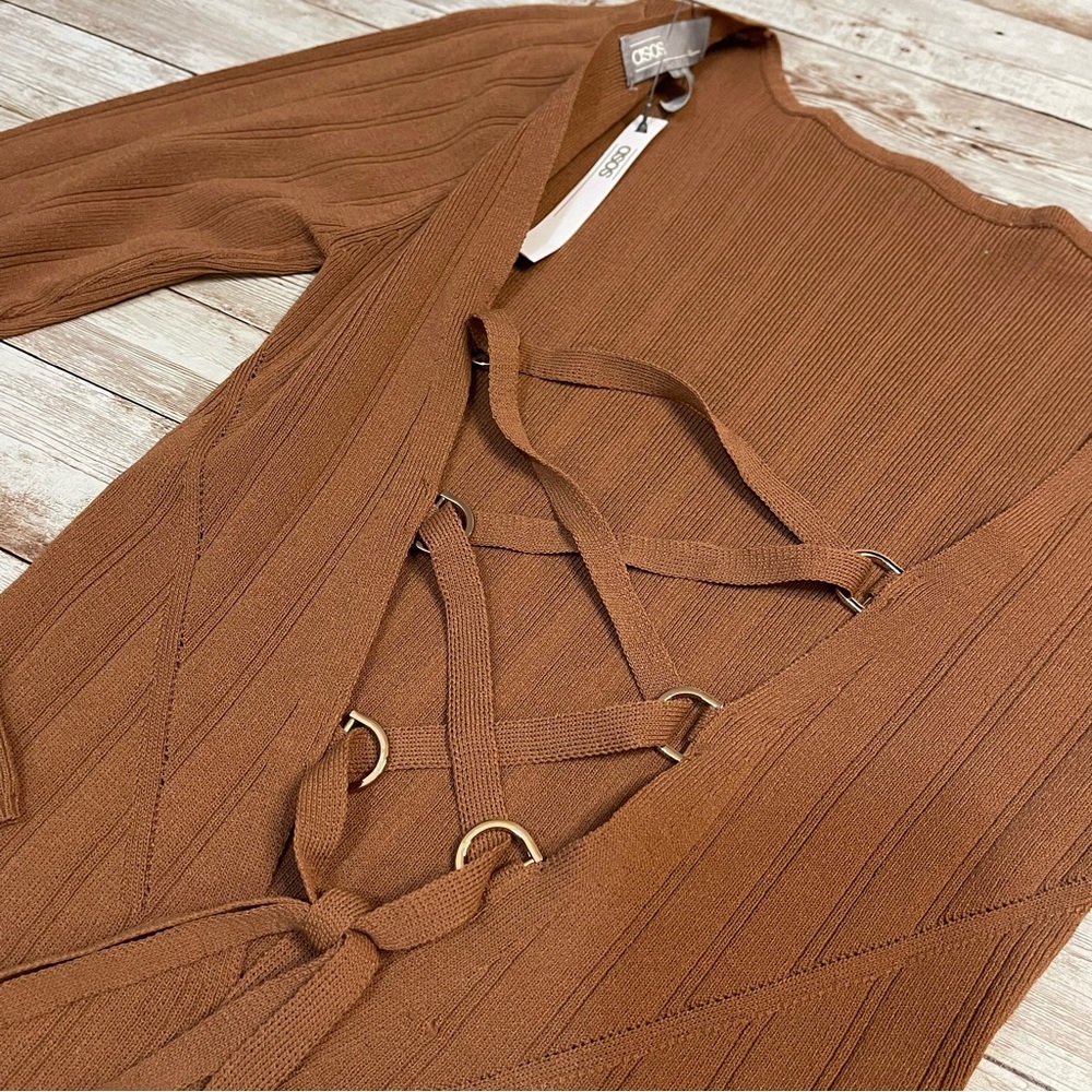 ASOS Long Sleeve Brown Lace Back Dress - Picture 4 of 5